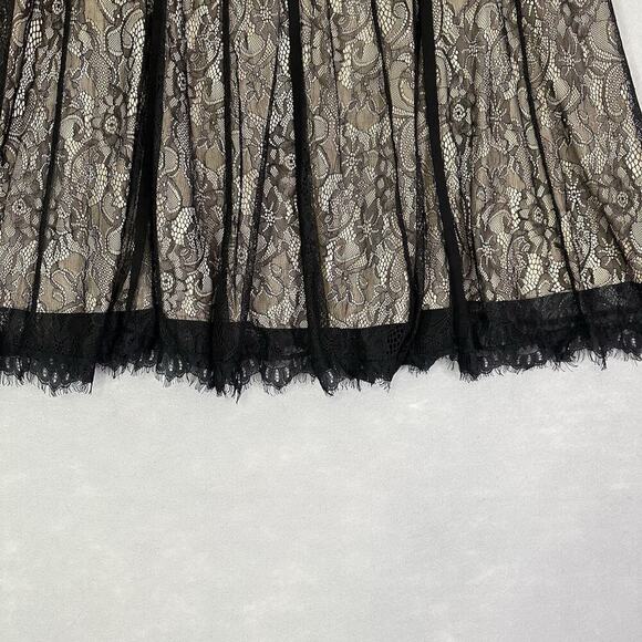 Torrid Dress Women Plus Sz 26 Lace V-Neck Fit & Flare Romantic Night Out Holiday - Picture 6 of 16